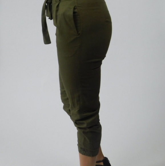 High Rise Linen Pants - Picture 2 of 3